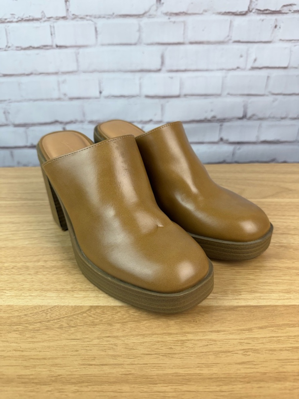 Women's Tan Leather Platform Mules